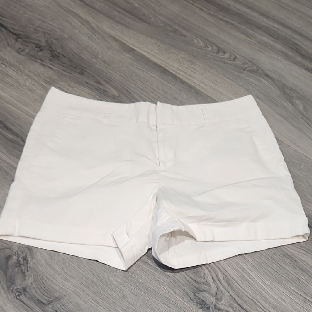 Maison Jules Maddie Everyday White Cuffed Shorts
